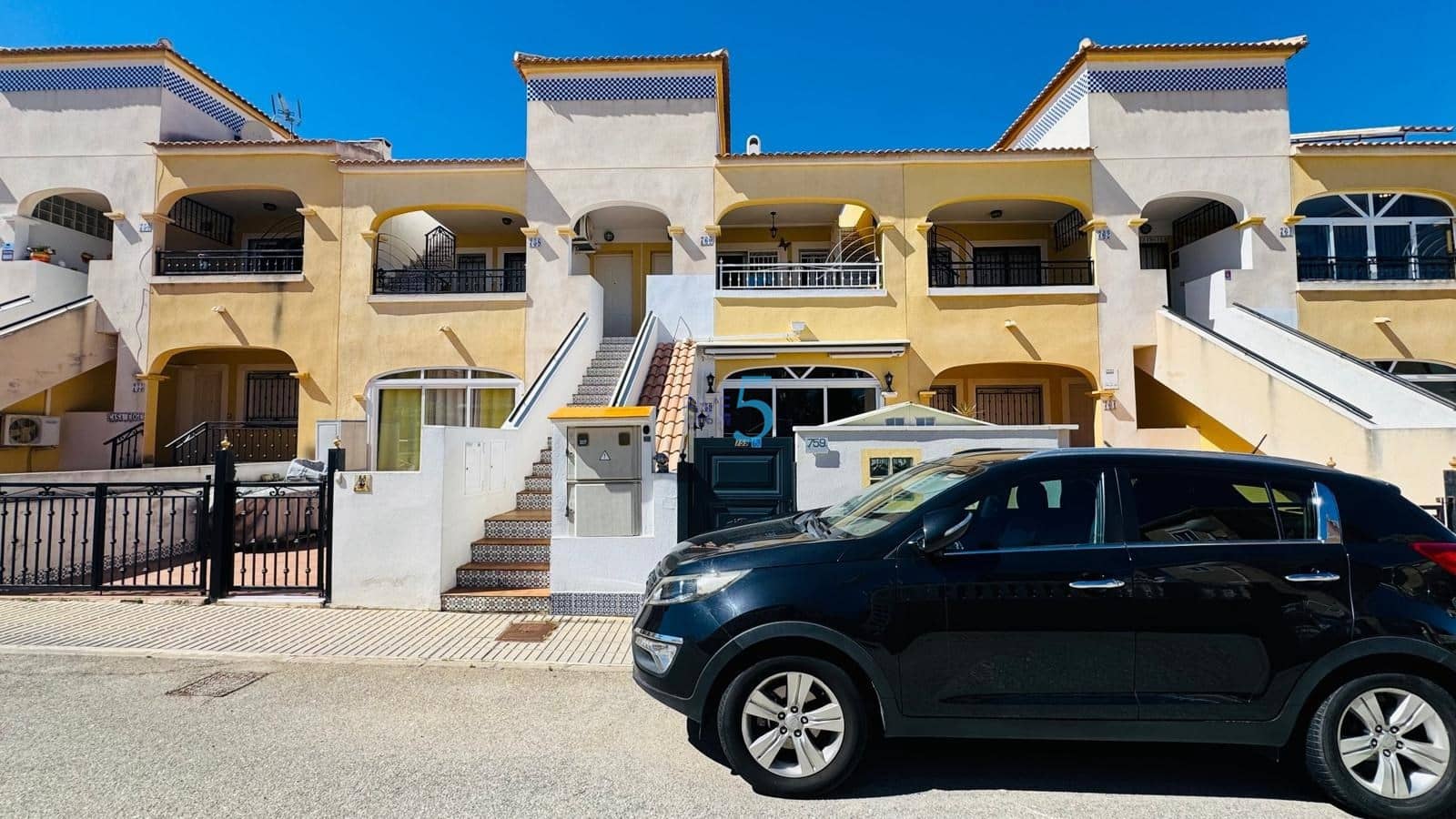 2 bedroom Apartment for sale in Dream Hills with pool - € 139,995 (Ref: 9832922)