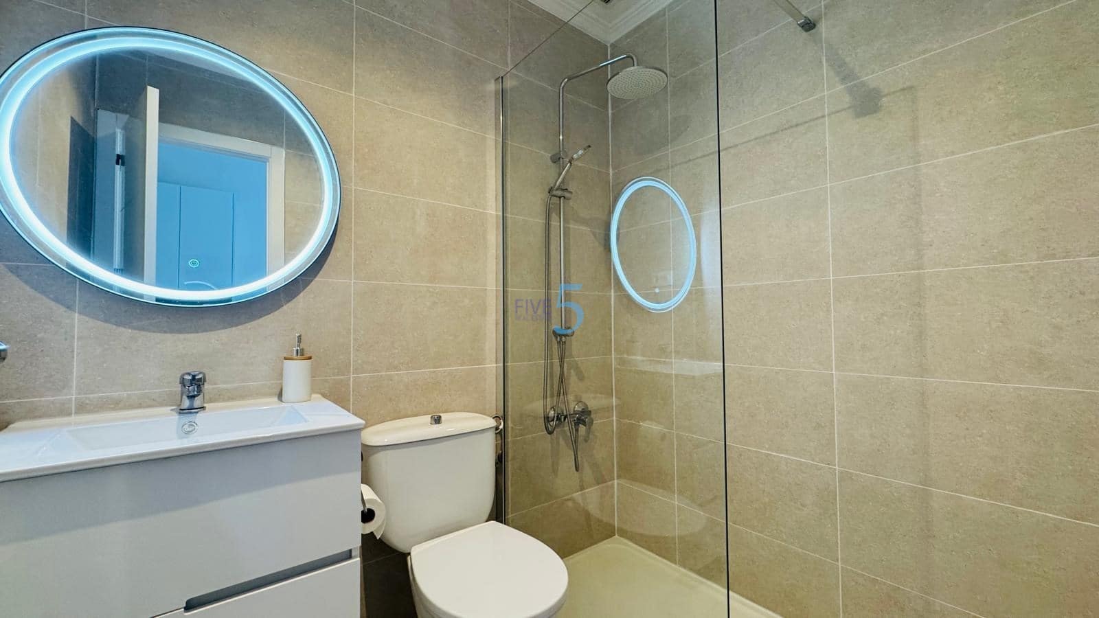 1 sypialnia Apartament na sprzedaż w Villamartin z basenem - 124 000 € (Ref: 9832923)