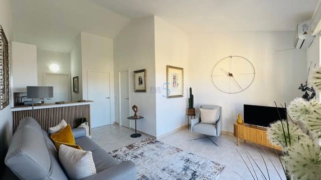 1 sypialnia Apartament na sprzedaż w Villamartin, Orihuela z basenem - 124 000 € (Ref: 9832923)