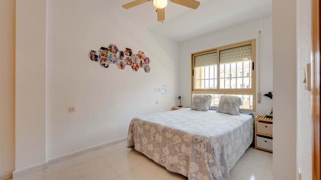 1 sovrum Lägenhet till salu i San Pedro del Pinatar med pool garage - 119 950 € (Ref: 9832924)