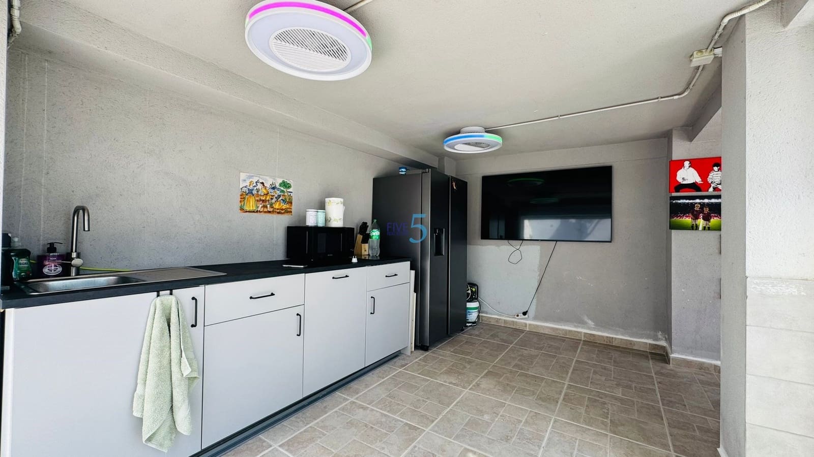 5 Zimmer Villa zu verkaufen in Villamartin mit Pool Garage - 625.000 € (Ref: 9834598)