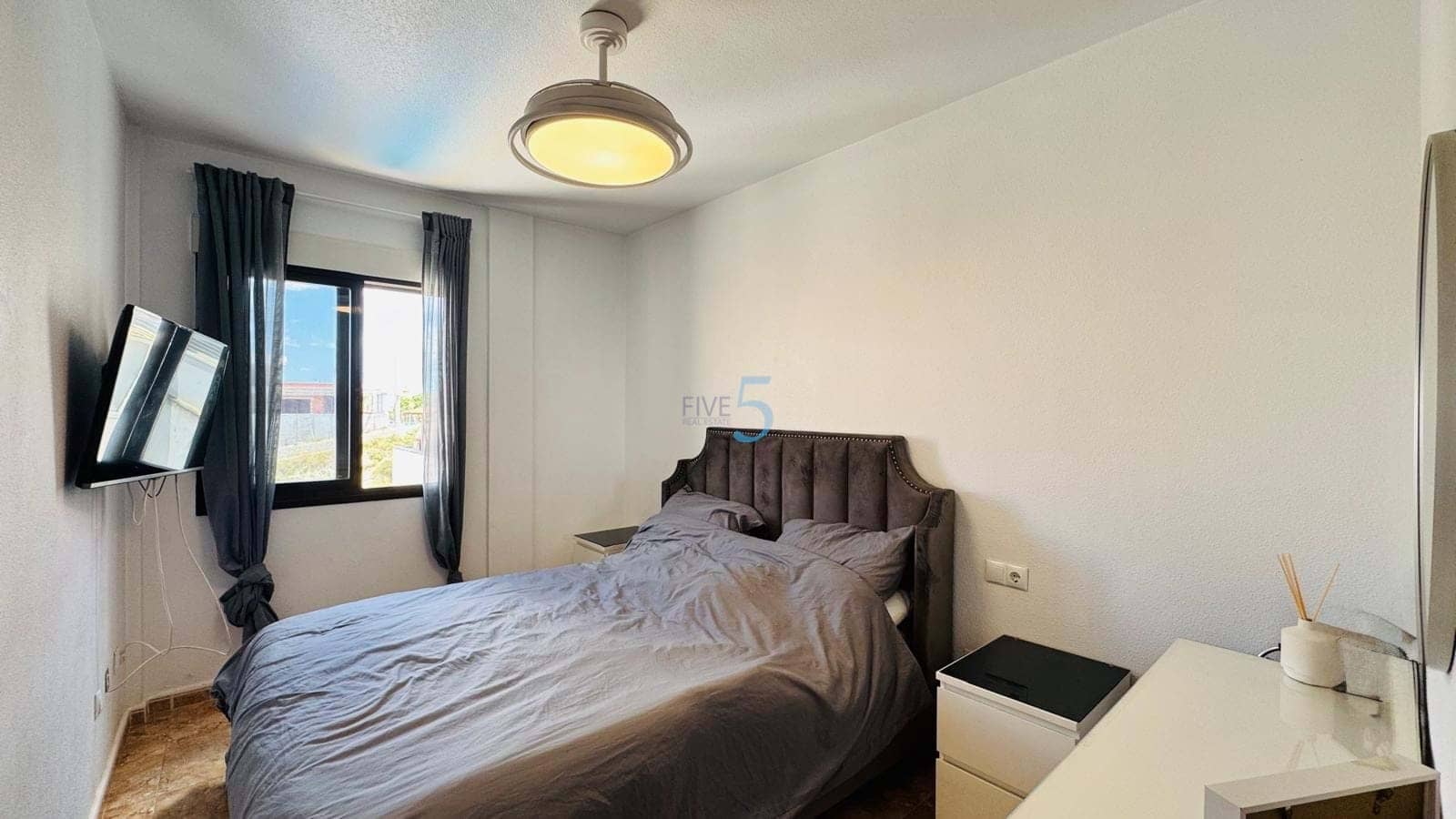 3 sovrum Lägenhet till salu i San Miguel de Salinas med pool - 165 000 € (Ref: 9834694)