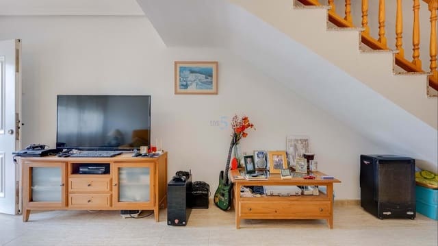 2 makuuhuone Omakotitalo myytävänä paikassa Daya Nueva mukana uima-altaan - 137 500 € (Ref: 9834841)