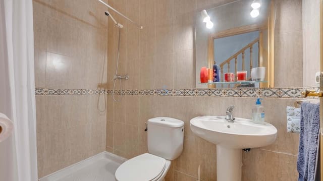 2 makuuhuone Omakotitalo myytävänä paikassa Daya Nueva mukana uima-altaan - 137 500 € (Ref: 9834841)