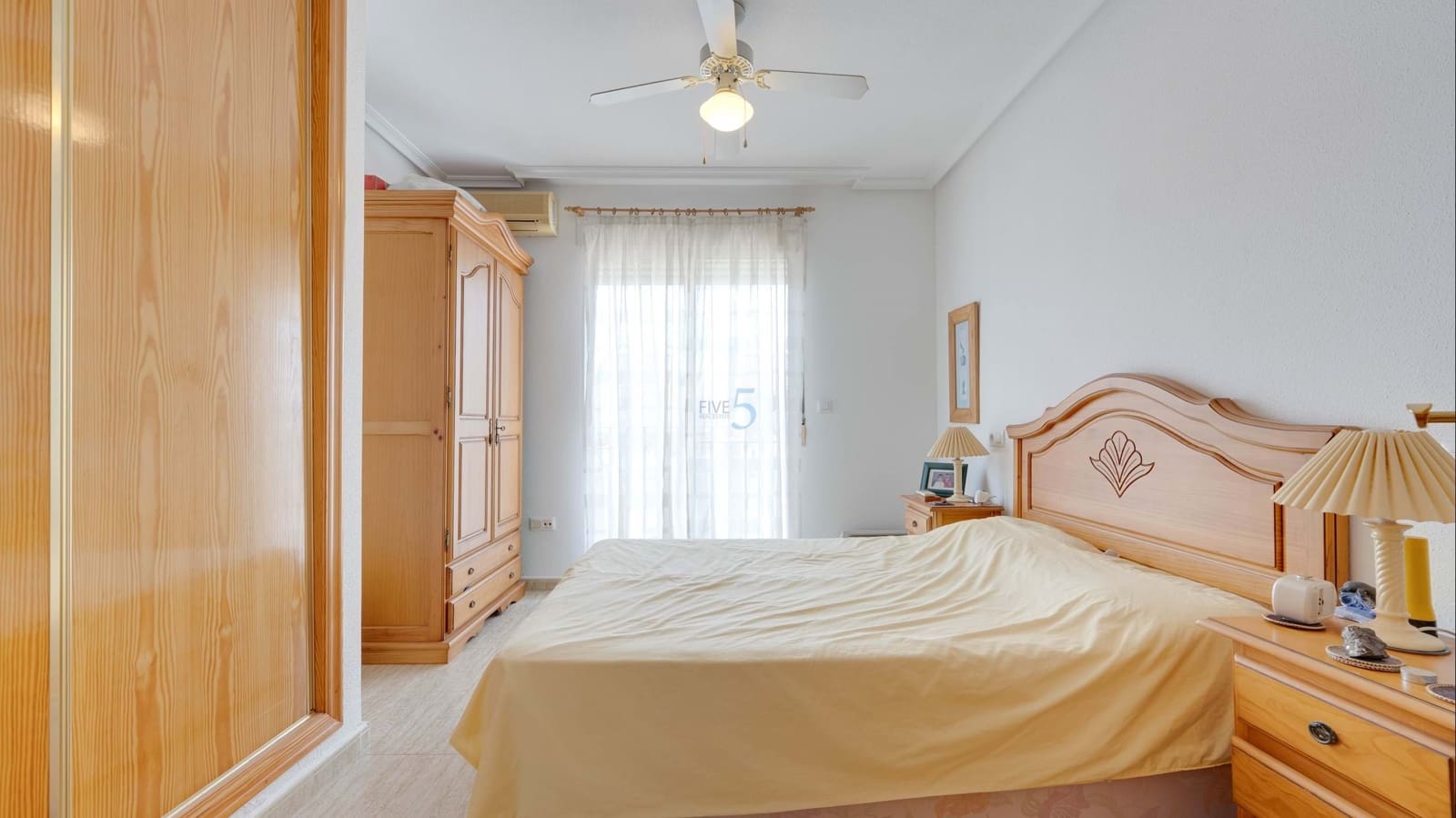 Casa de 2 habitaciones en Daya Nueva en venta con piscina - 137.500 € (Ref: 9834841)