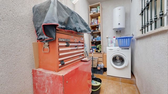 2 makuuhuone Omakotitalo myytävänä paikassa Daya Nueva mukana uima-altaan - 137 500 € (Ref: 9834841)