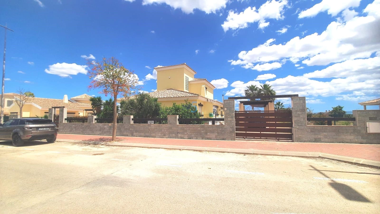 3 bedroom Villa for sale in Fuente Alamo de Murcia with pool - € 295,000 (Ref: 9838318)