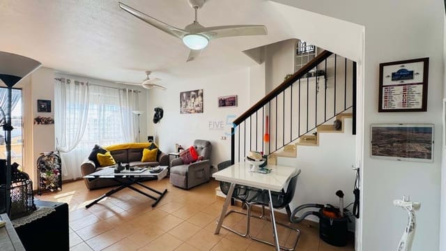 3 makuuhuone Omakotitalo myytävänä paikassa Villamartin, Orihuela mukana uima-altaan 
autotalli - 204 000 € (Ref: 9838582)