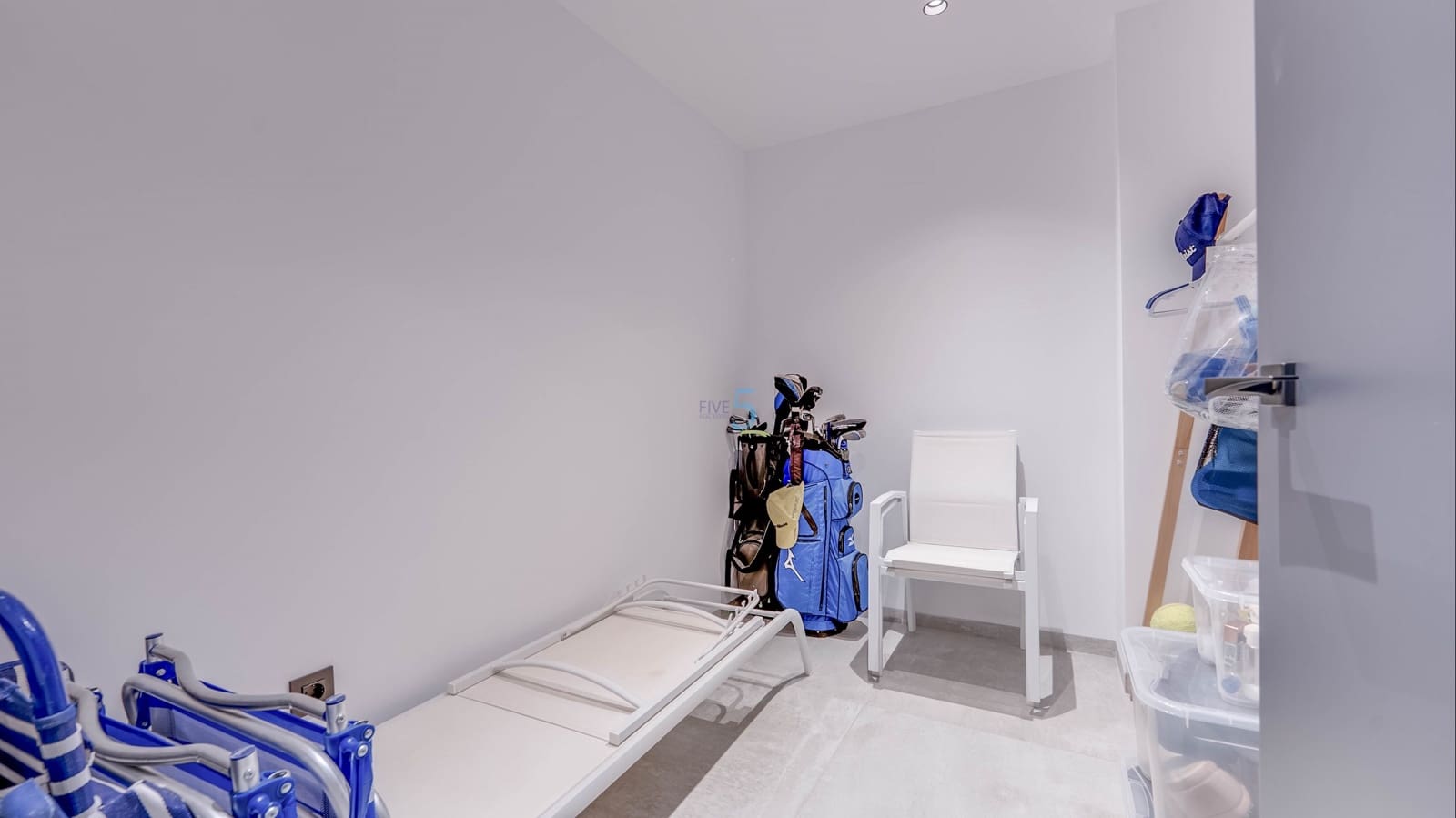 Chalet de 5 habitaciones en Ciudad Quesada en venta con piscina garaje - 725.000 € (Ref: 9838583)