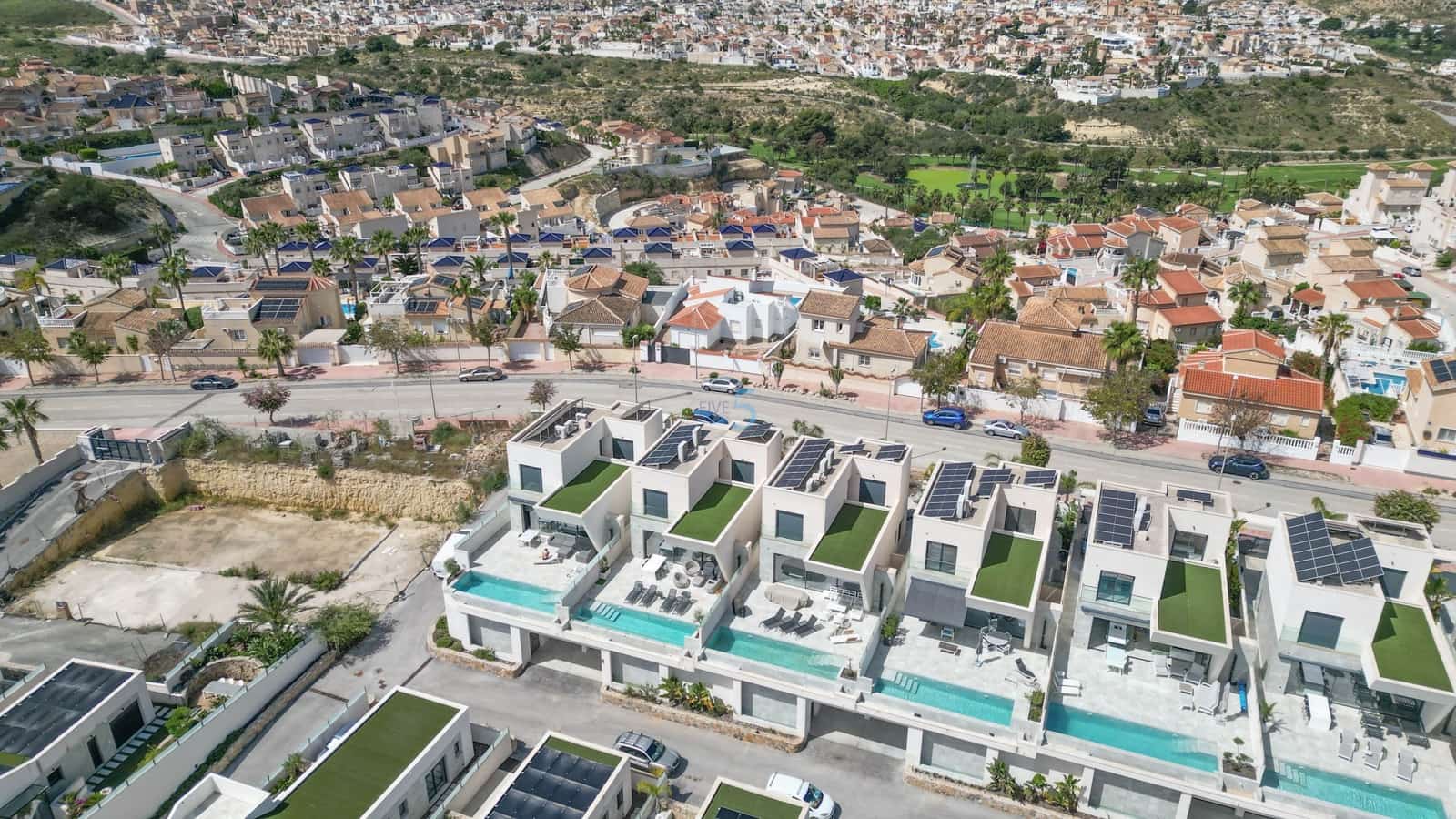 Chalet de 5 habitaciones en Ciudad Quesada en venta con piscina garaje - 725.000 € (Ref: 9838583)
