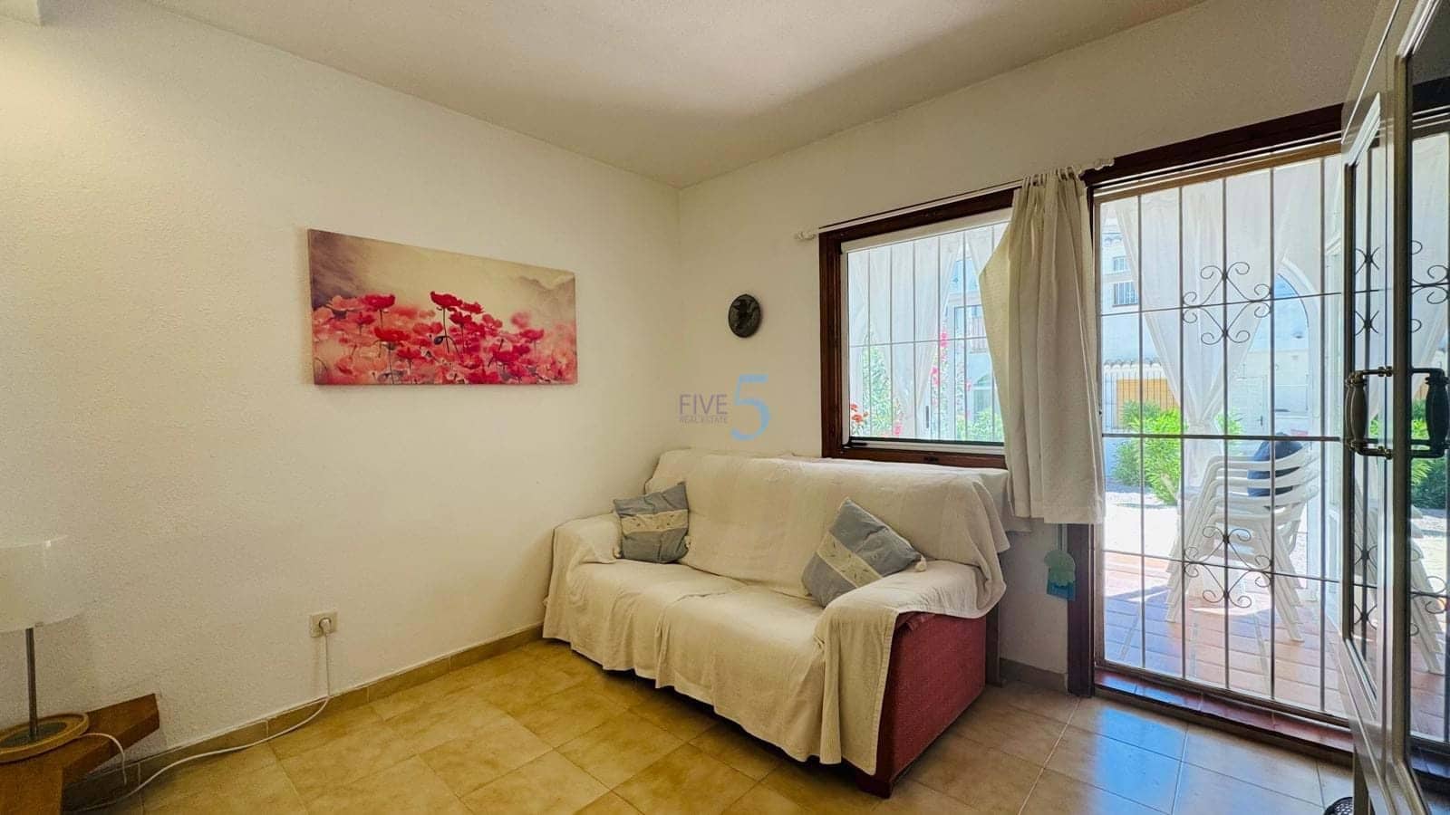 1 makuuhuone Huoneisto myytävänä paikassa Los Balcones mukana uima-altaan 
autotalli - 114 900 € (Ref: 9839727)