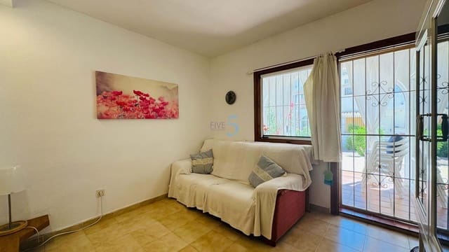 1 makuuhuone Huoneisto myytävänä paikassa Los Balcones mukana uima-altaan 
autotalli - 114 900 € (Ref: 9839727)