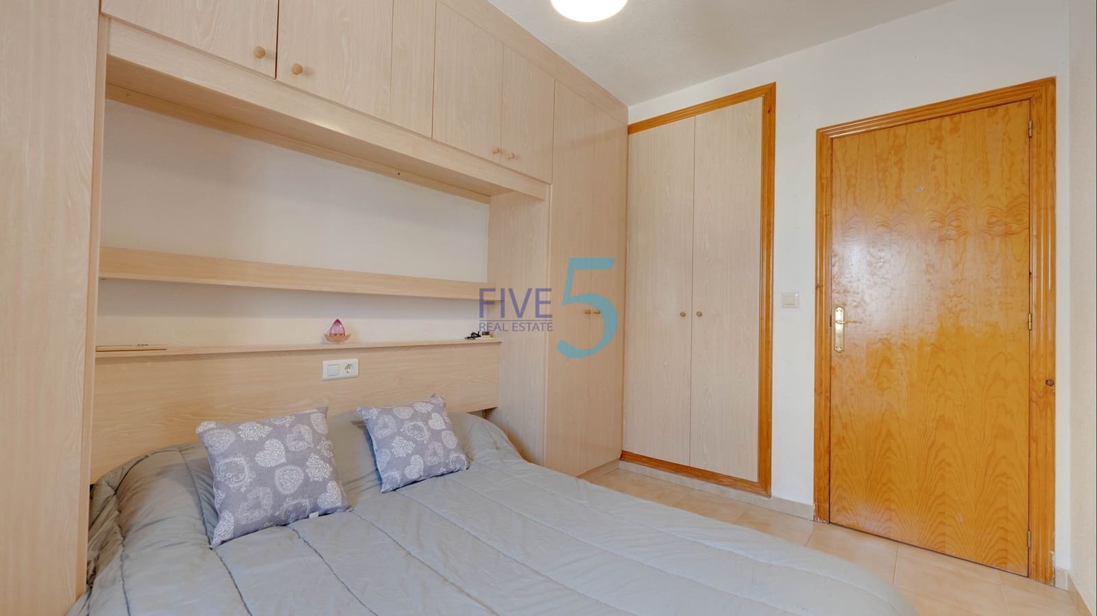 1 quarto Apartamento para venda em Los Balcones com piscina garagem - 114 900 € (Ref: 9839727)