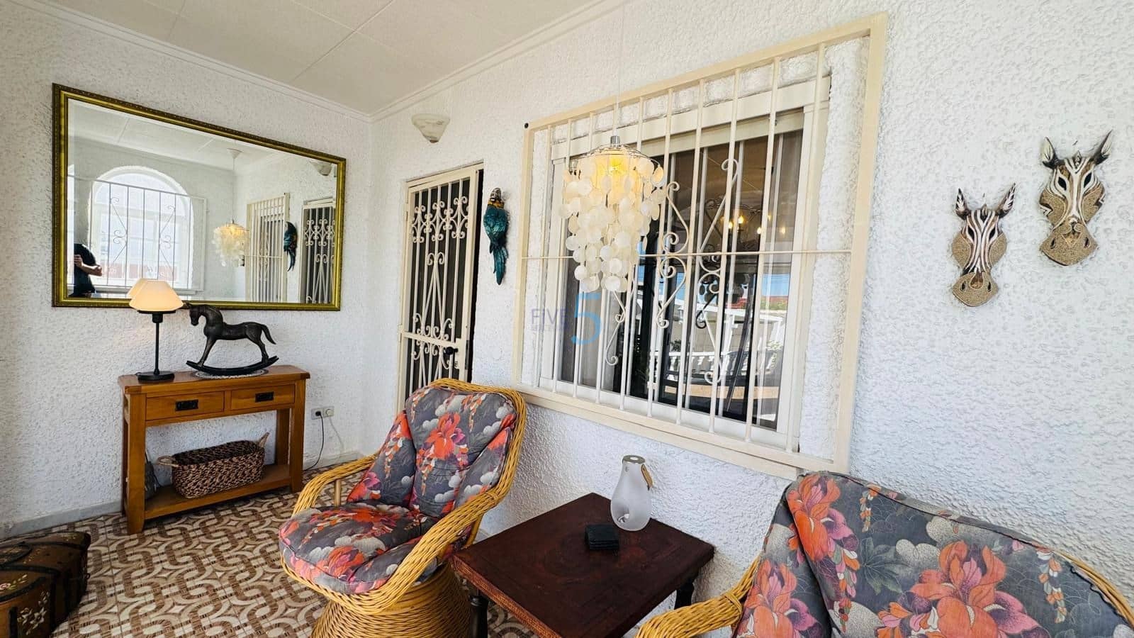 3 bedroom Villa for sale in Torrevieja with pool garage - € 399,900 (Ref: 9841323)