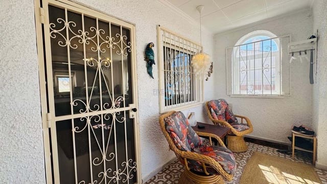 3 bedroom Villa for sale in Torrevieja with pool garage - € 399,900 (Ref: 9841323)