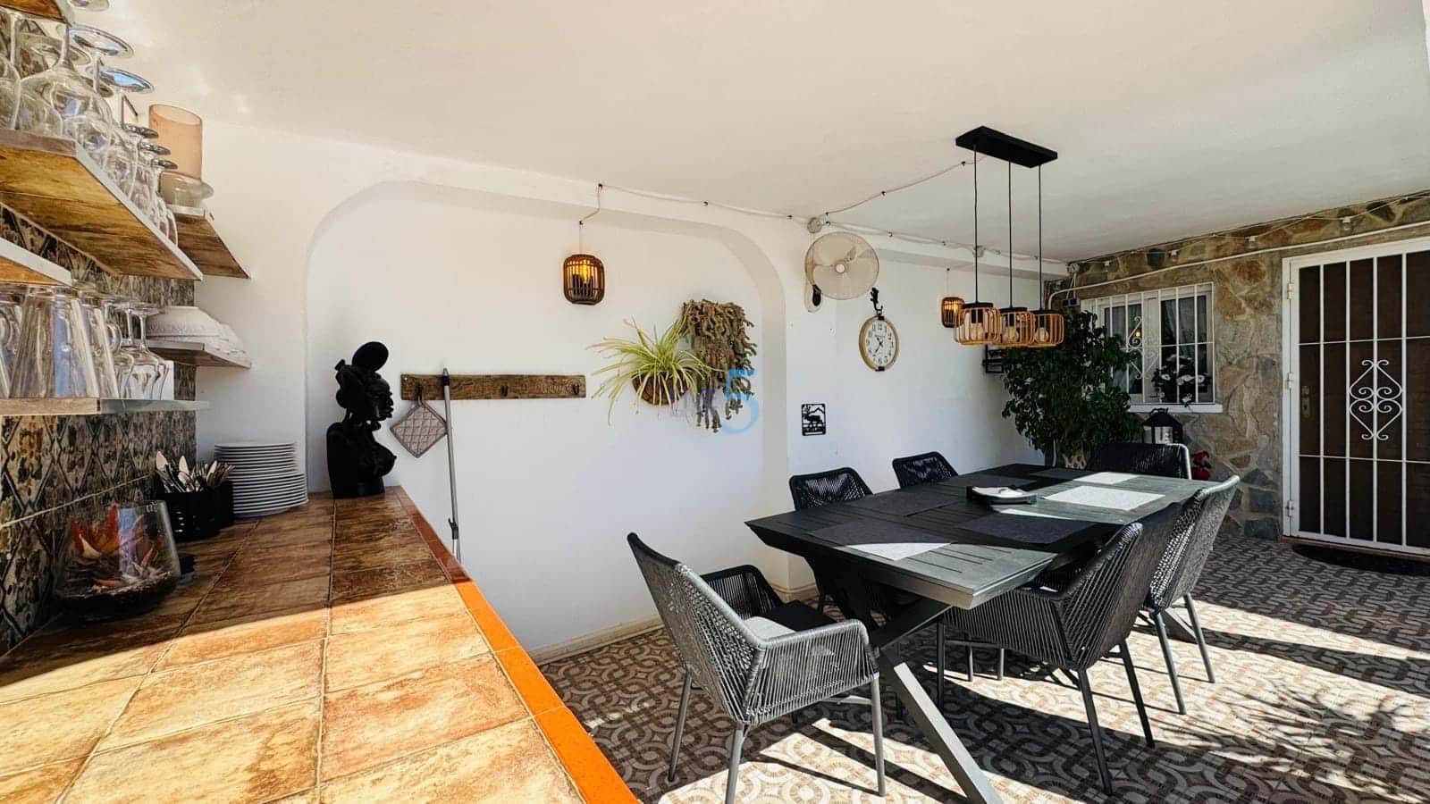 3 bedroom Villa for sale in Torrevieja with pool garage - € 399,900 (Ref: 9841323)