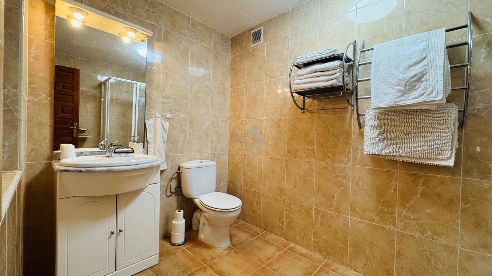 3 bedroom Villa for sale in Torrevieja with pool garage - € 399,900 (Ref: 9841323)