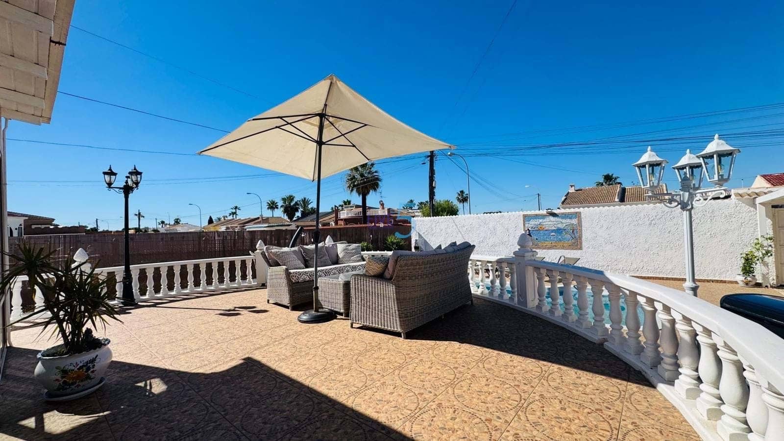 3 bedroom Villa for sale in Torrevieja with pool garage - € 399,900 (Ref: 9841323)
