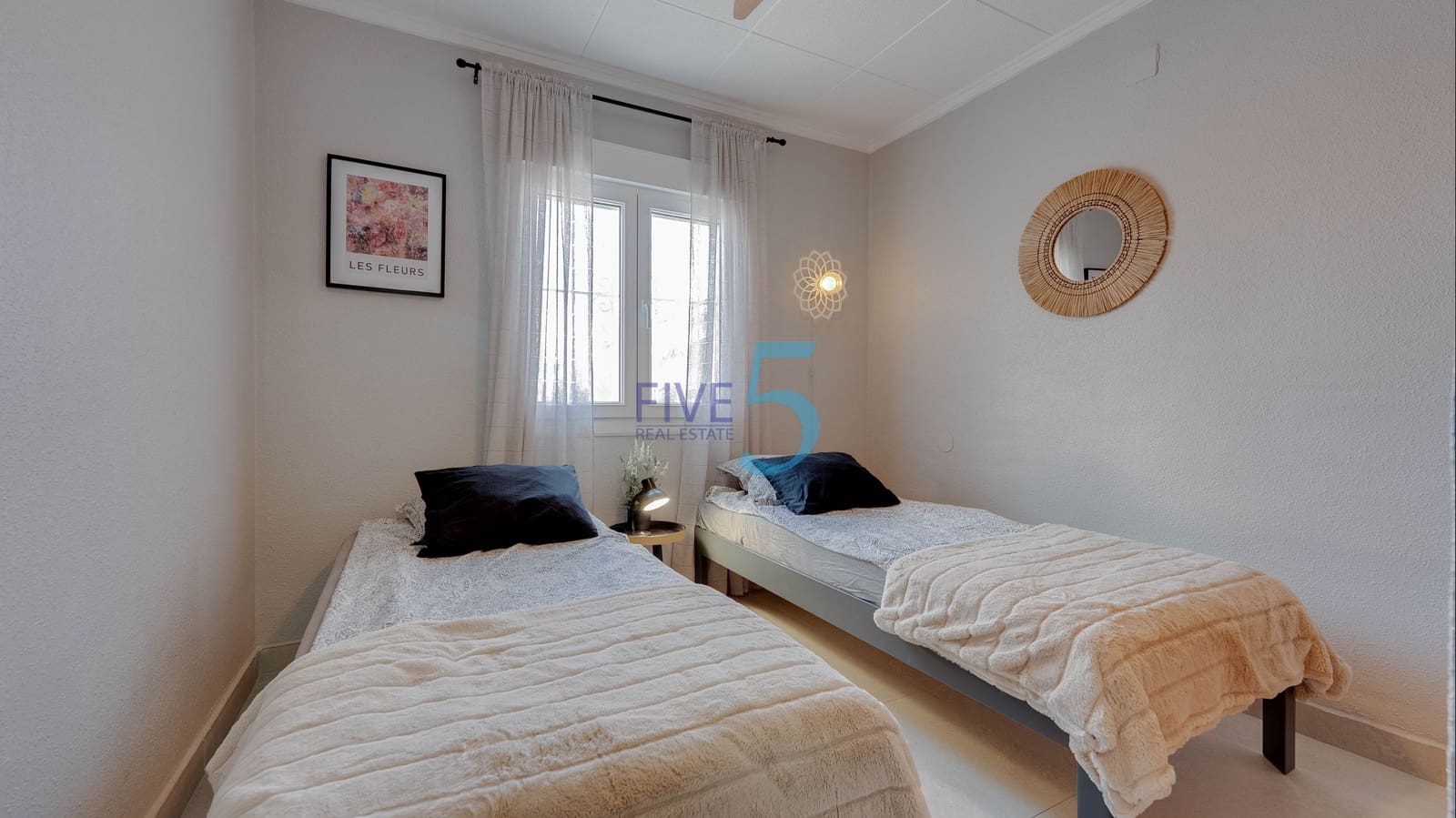 3 bedroom Villa for sale in Torrevieja with pool garage - € 399,900 (Ref: 9841323)