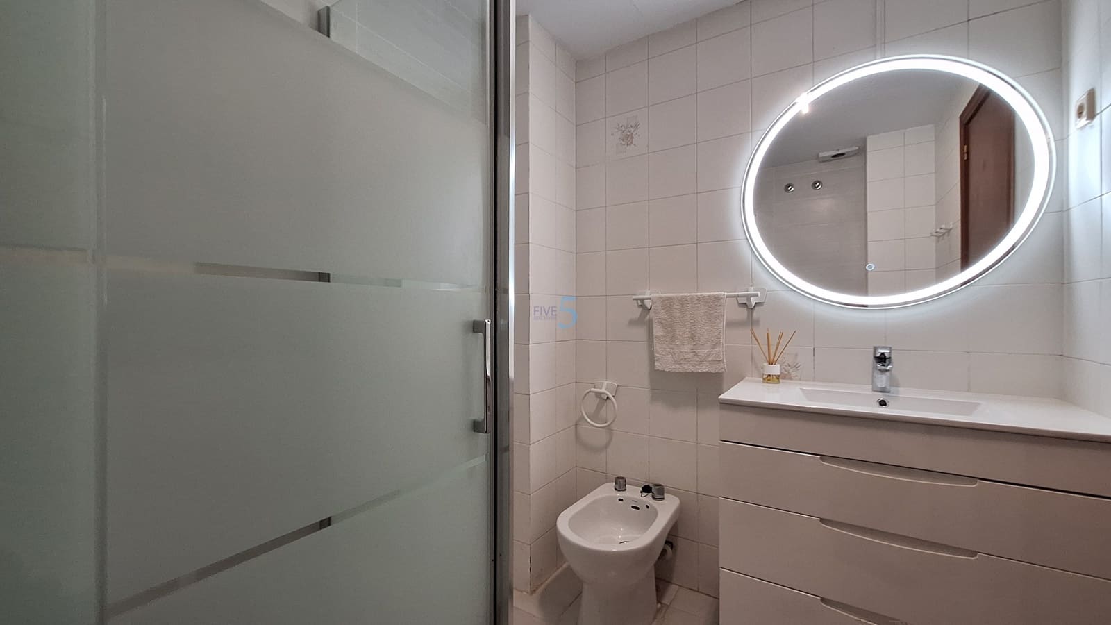 2 sovrum Lägenhet till salu i Torrevieja - 133 000 € (Ref: 9841324)