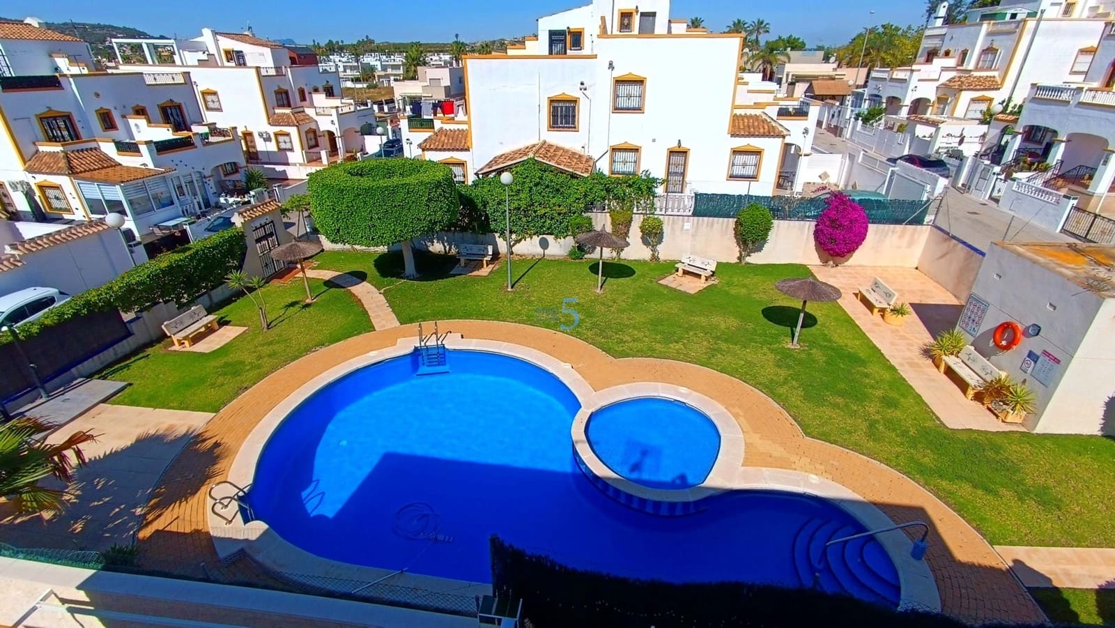 3 bedroom Villa for sale in Vistabella with pool - € 195,000 (Ref: 9841768)
