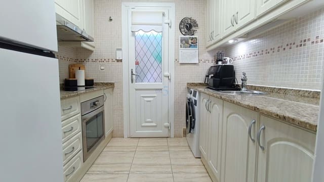 3 Zimmer Villa zu verkaufen in Vistabella, Orihuela mit Pool - 195.000 € (Ref: 9841768)