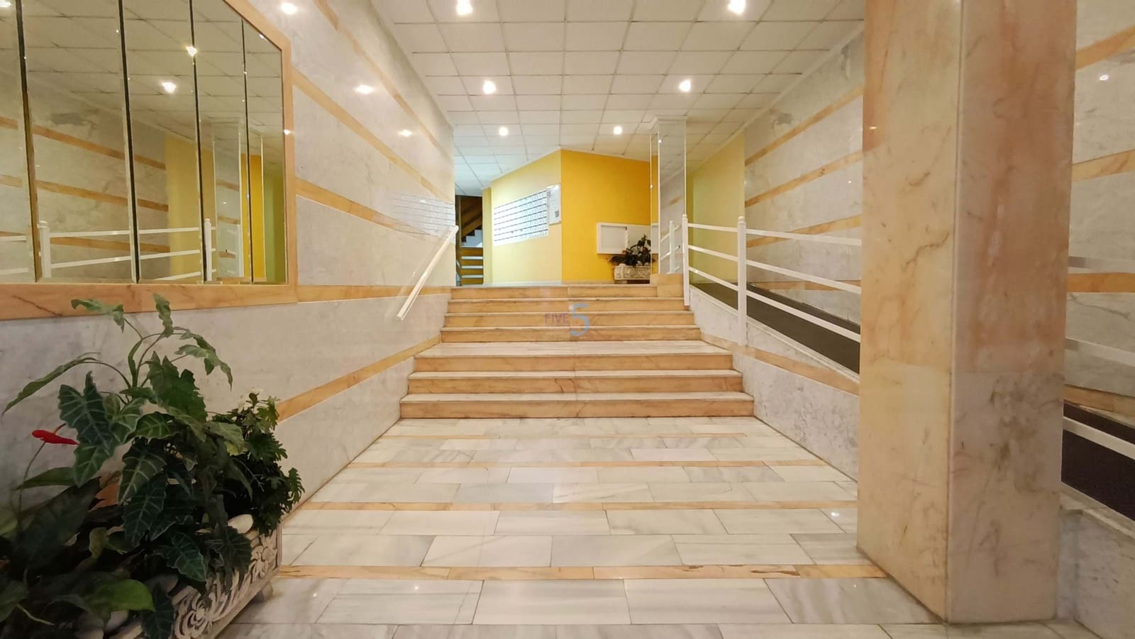 2 soverom Leilighet til salgs i Torrevieja med svømmebasseng - € 135 000 (Ref: 9841769)