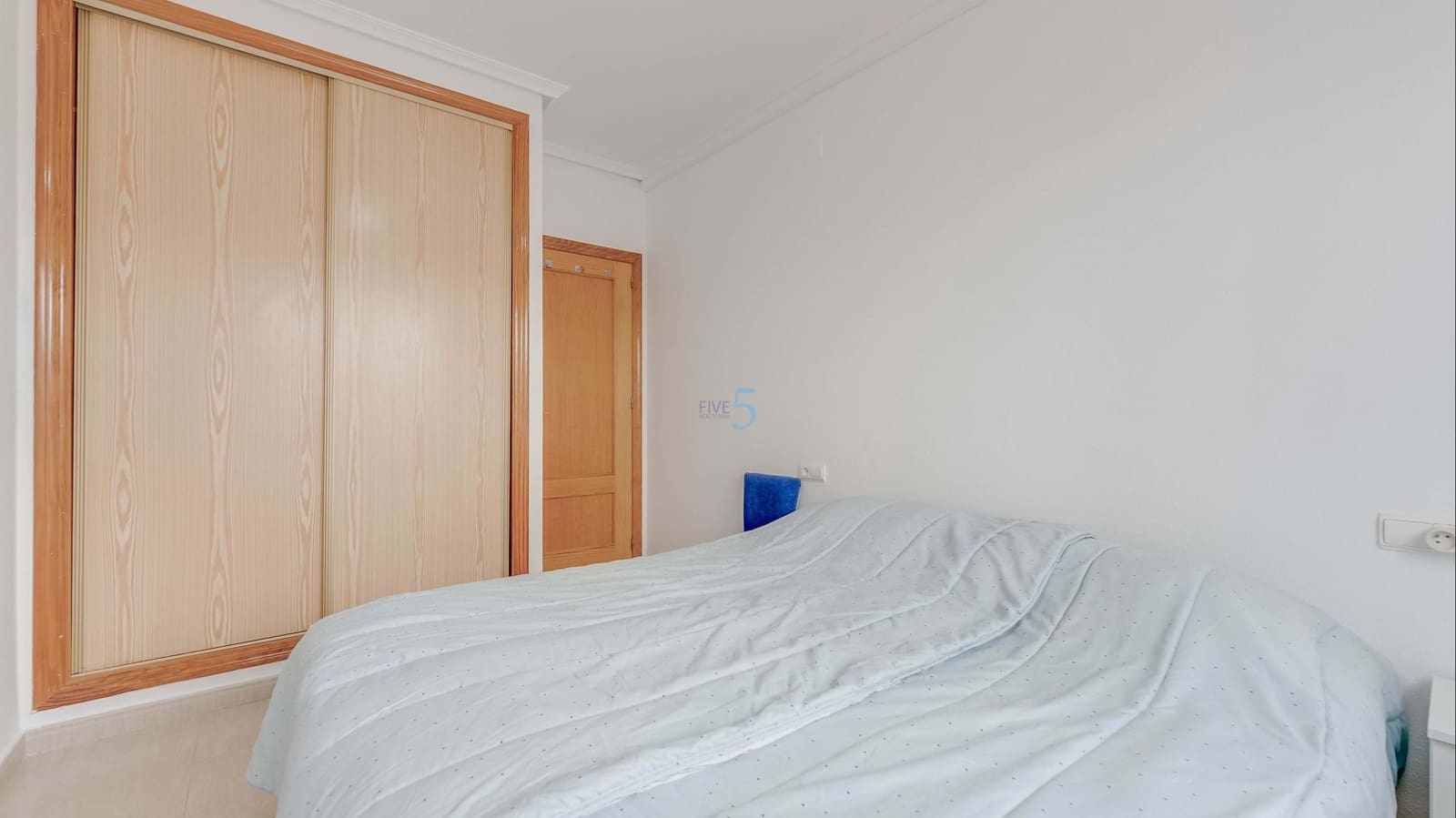 2 bedroom Apartment for sale in Los Montesinos with pool garage - € 139,995 (Ref: 9841961)