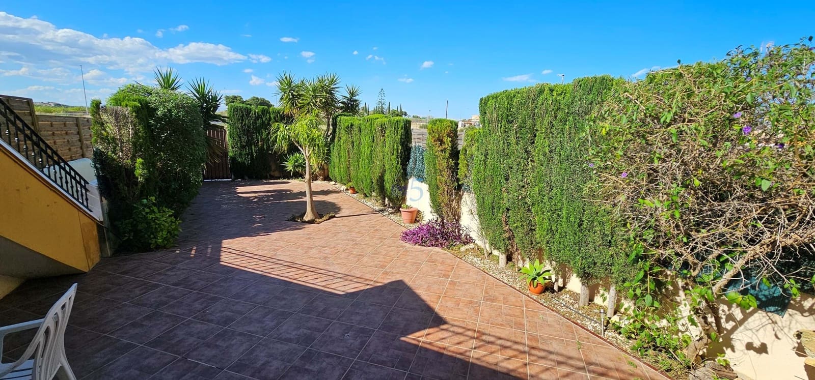 2 bedroom Apartment for sale in Los Montesinos with pool garage - € 139,995 (Ref: 9841961)
