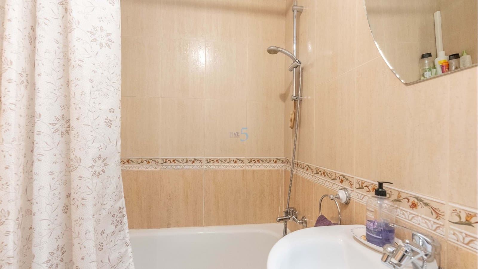2 bedroom Apartment for sale in Los Montesinos with pool garage - € 139,995 (Ref: 9841961)