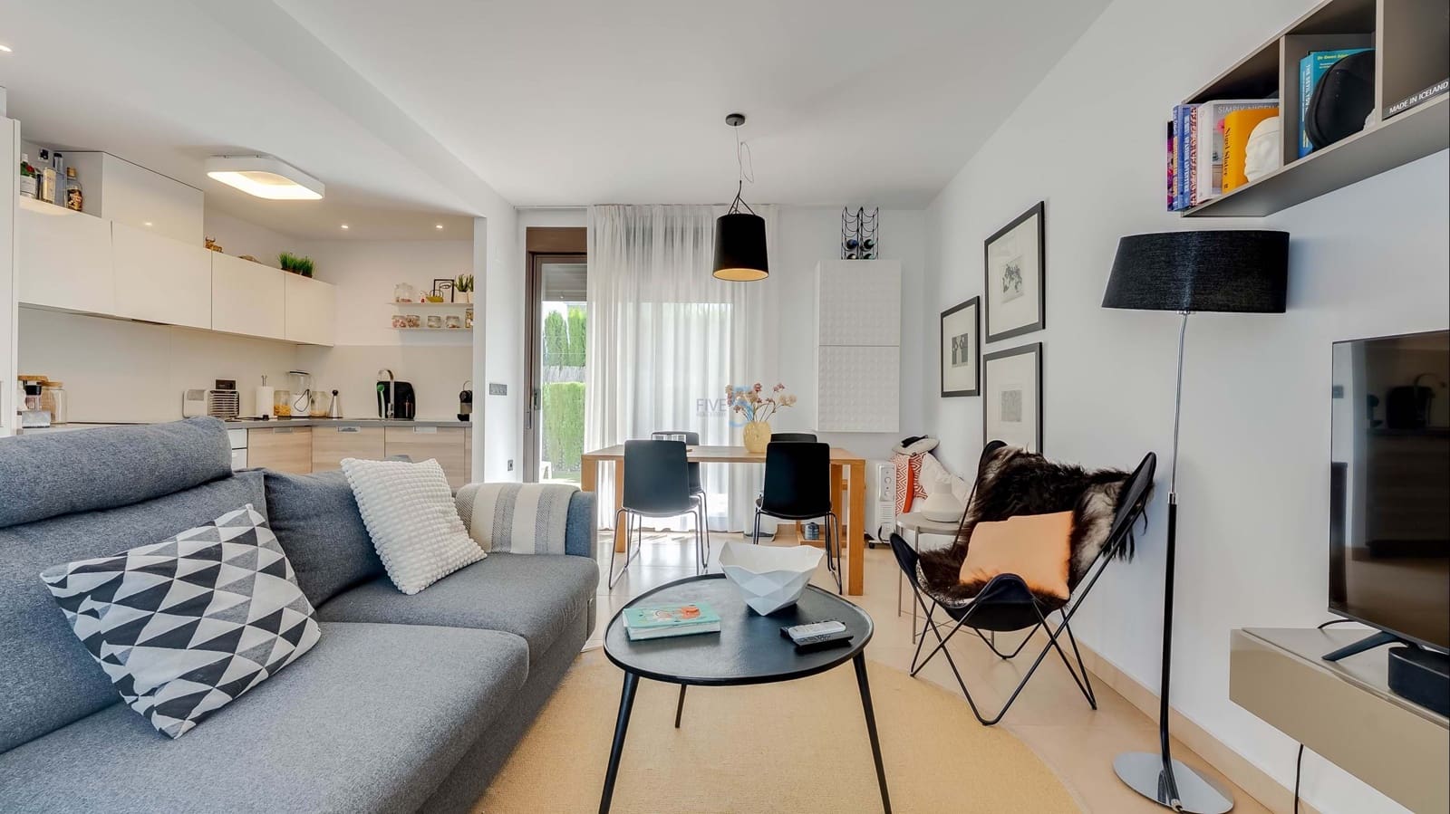 2 soverom Leilighet til salgs i Algorfa med svømmebasseng garasje - € 275 000 (Ref: 9841962)