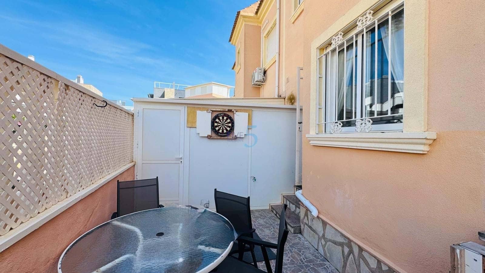 3 camera da letto Casa in vendita in Playa Flamenca con piscina garage - 210.000 € (Rif: 9841963)