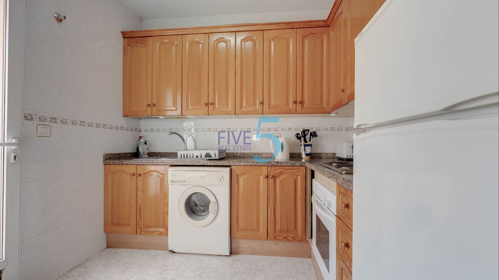 3 bedroom Townhouse for sale in Playa Flamenca with pool garage - € 210,000 (Ref: 9841963)