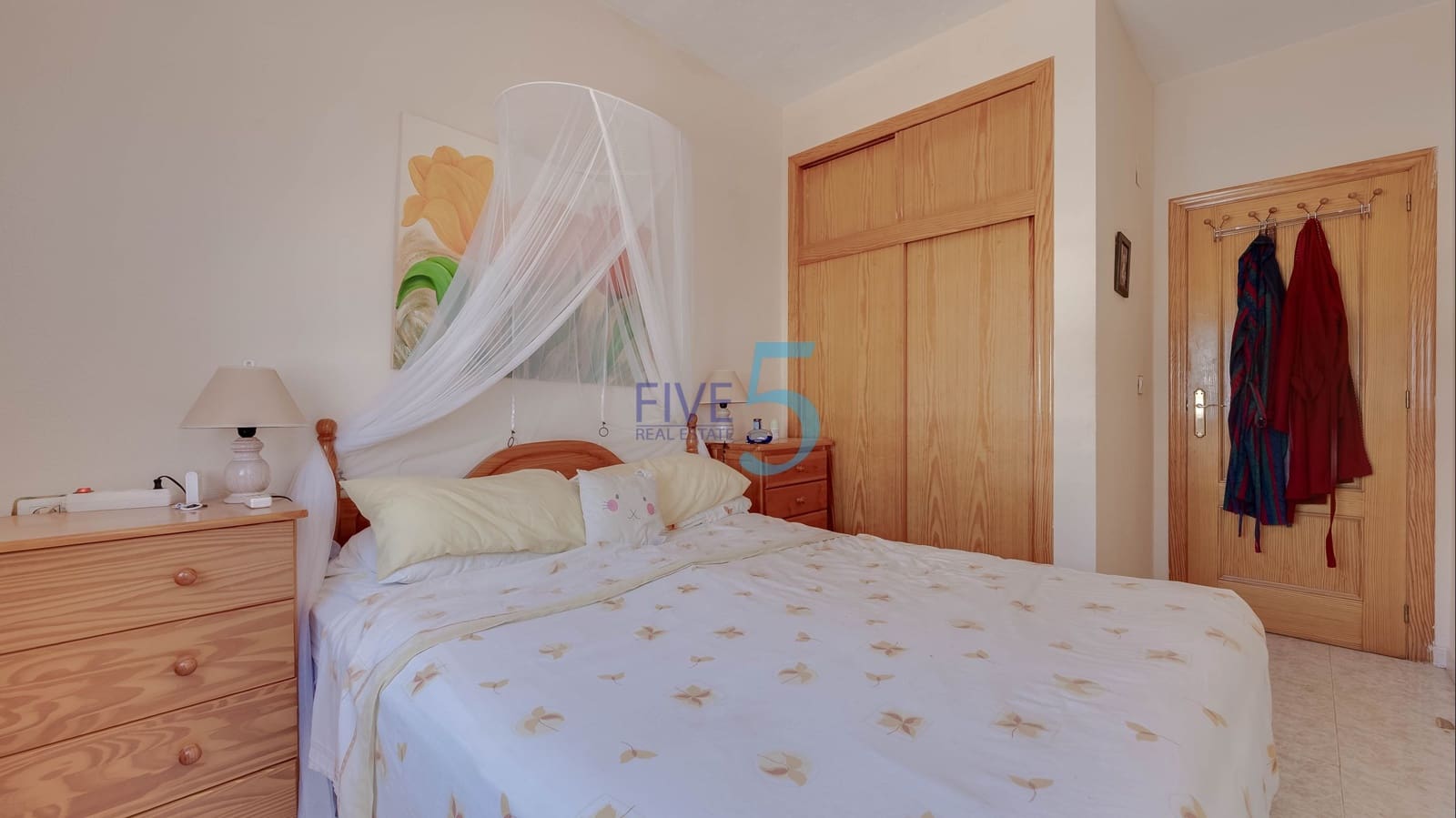 3 bedroom Townhouse for sale in Playa Flamenca with pool garage - € 210,000 (Ref: 9841963)