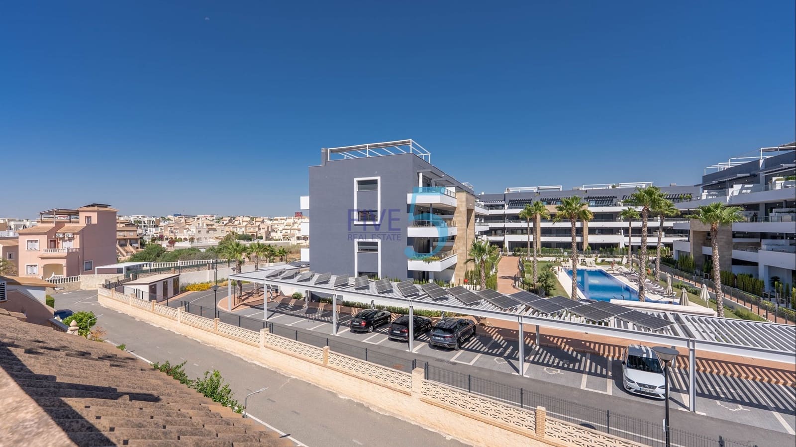 3 bedroom Townhouse for sale in Playa Flamenca with pool garage - € 210,000 (Ref: 9841963)