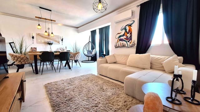 2 bedroom Penthouse for sale in Torrevieja - € 177,000 (Ref: 9844503)