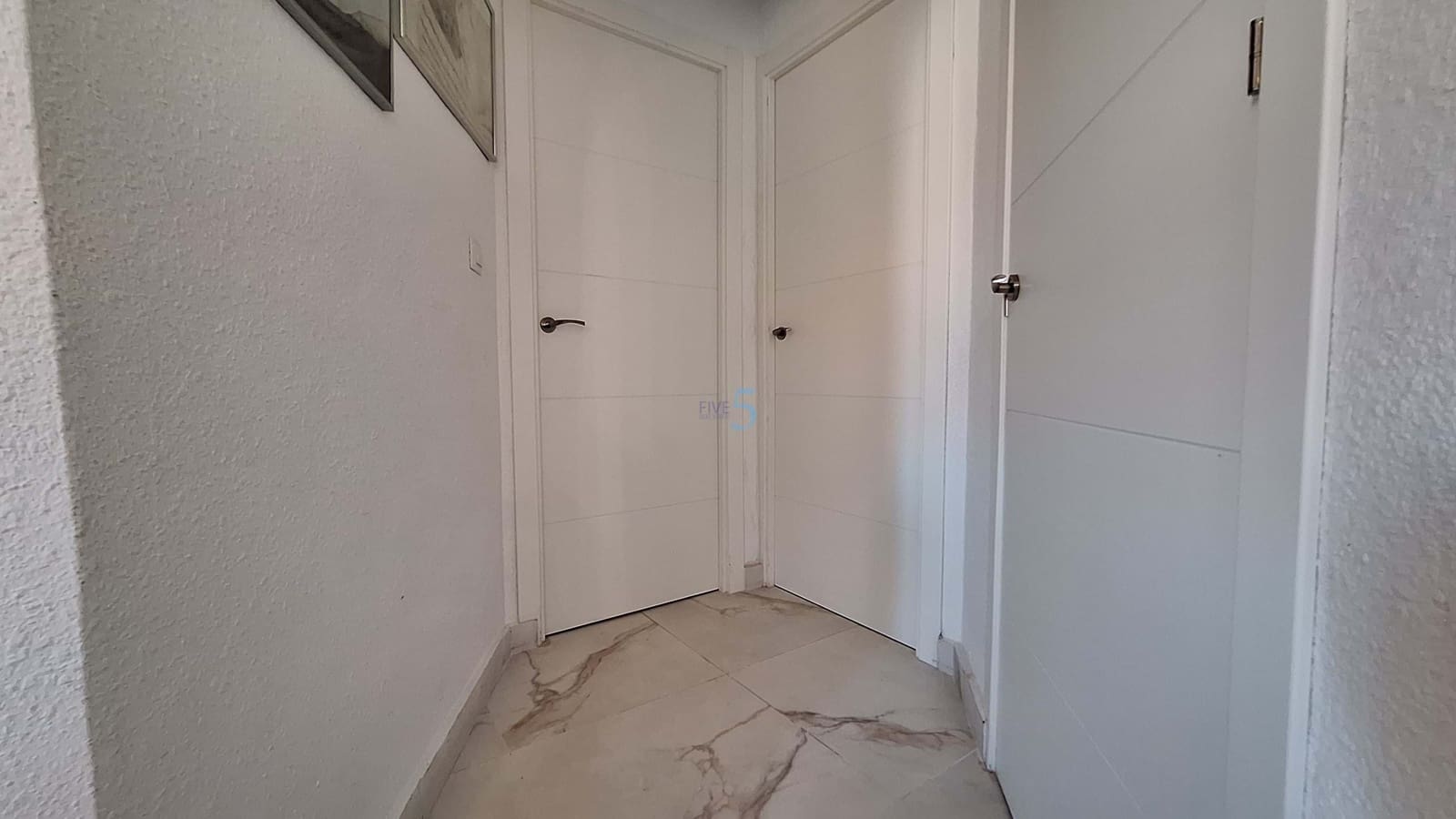 2 bedroom Penthouse for sale in Torrevieja - € 177,000 (Ref: 9844503)
