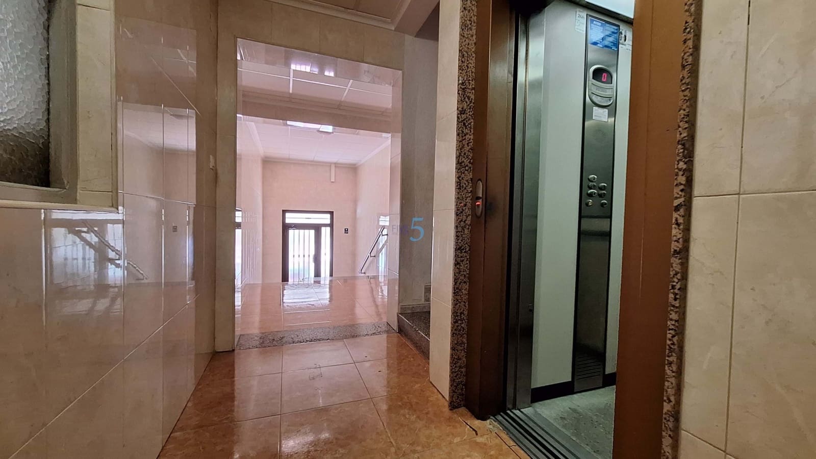 2 bedroom Penthouse for sale in Torrevieja - € 177,000 (Ref: 9844503)
