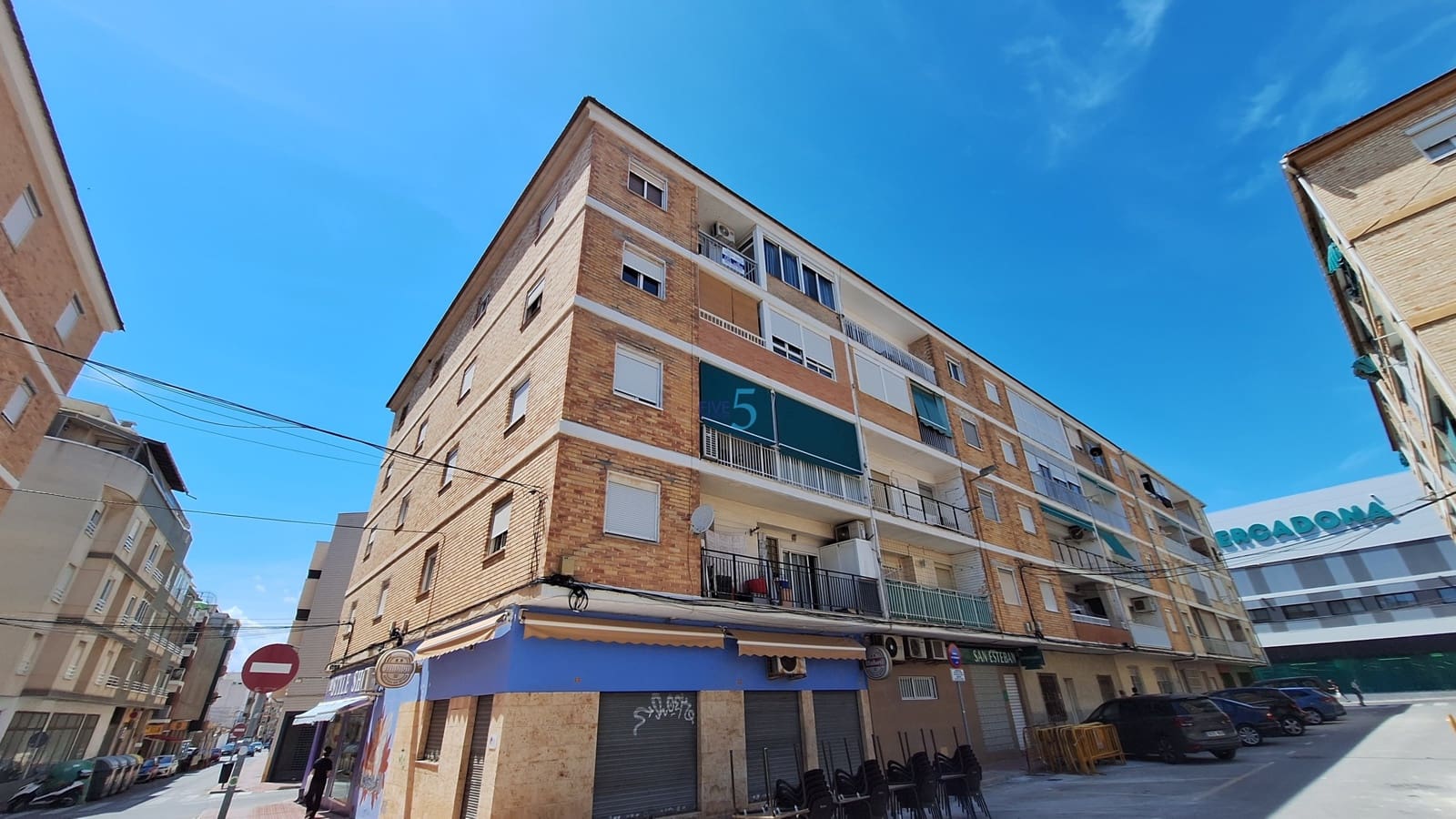 2 bedroom Penthouse for sale in Torrevieja - € 177,000 (Ref: 9844503)