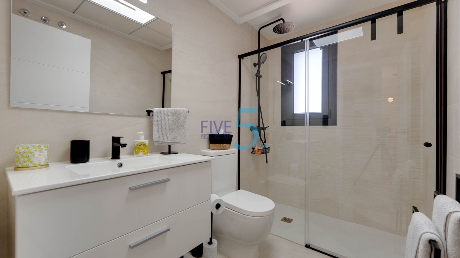 2 soveværelse Lejlighed til salg i San Javier med swimmingpool garage - € 259.950 (Ref: 9844504)