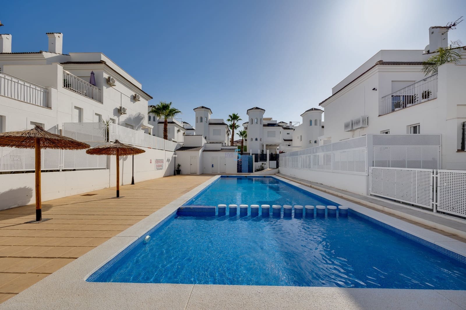 3 bedroom Villa for sale in San Fulgencio with pool garage - € 280,000 (Ref: 9844506)