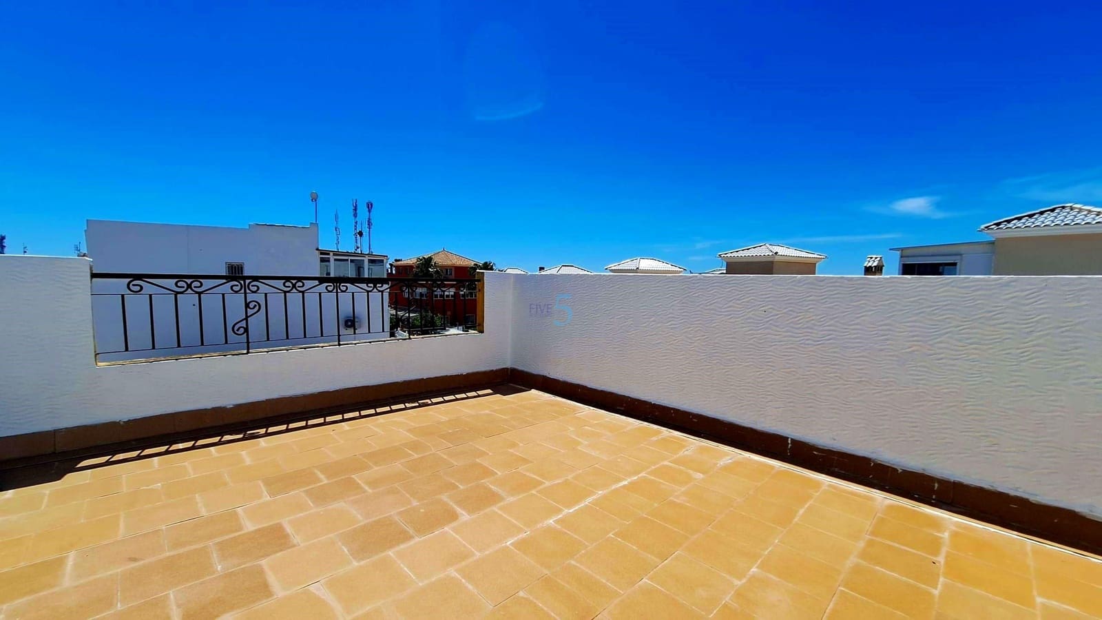 3 Zimmer Villa zu verkaufen in Dream Hills mit Pool Garage - 255.000 € (Ref: 9844692)