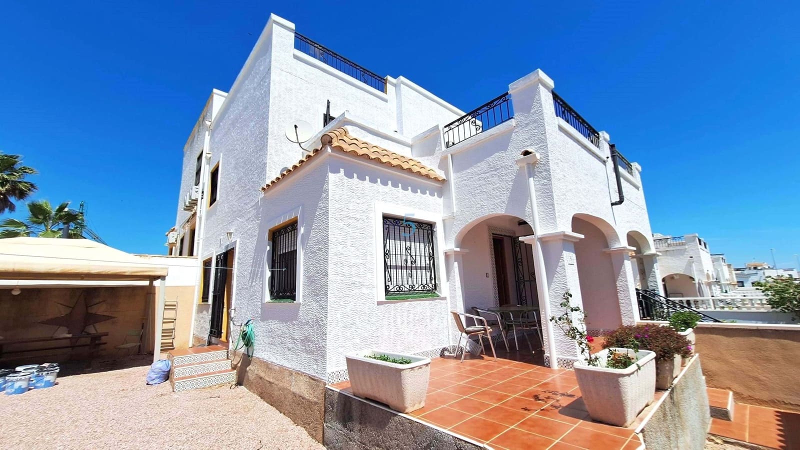 3 Zimmer Villa zu verkaufen in Dream Hills mit Pool Garage - 255.000 € (Ref: 9844692)