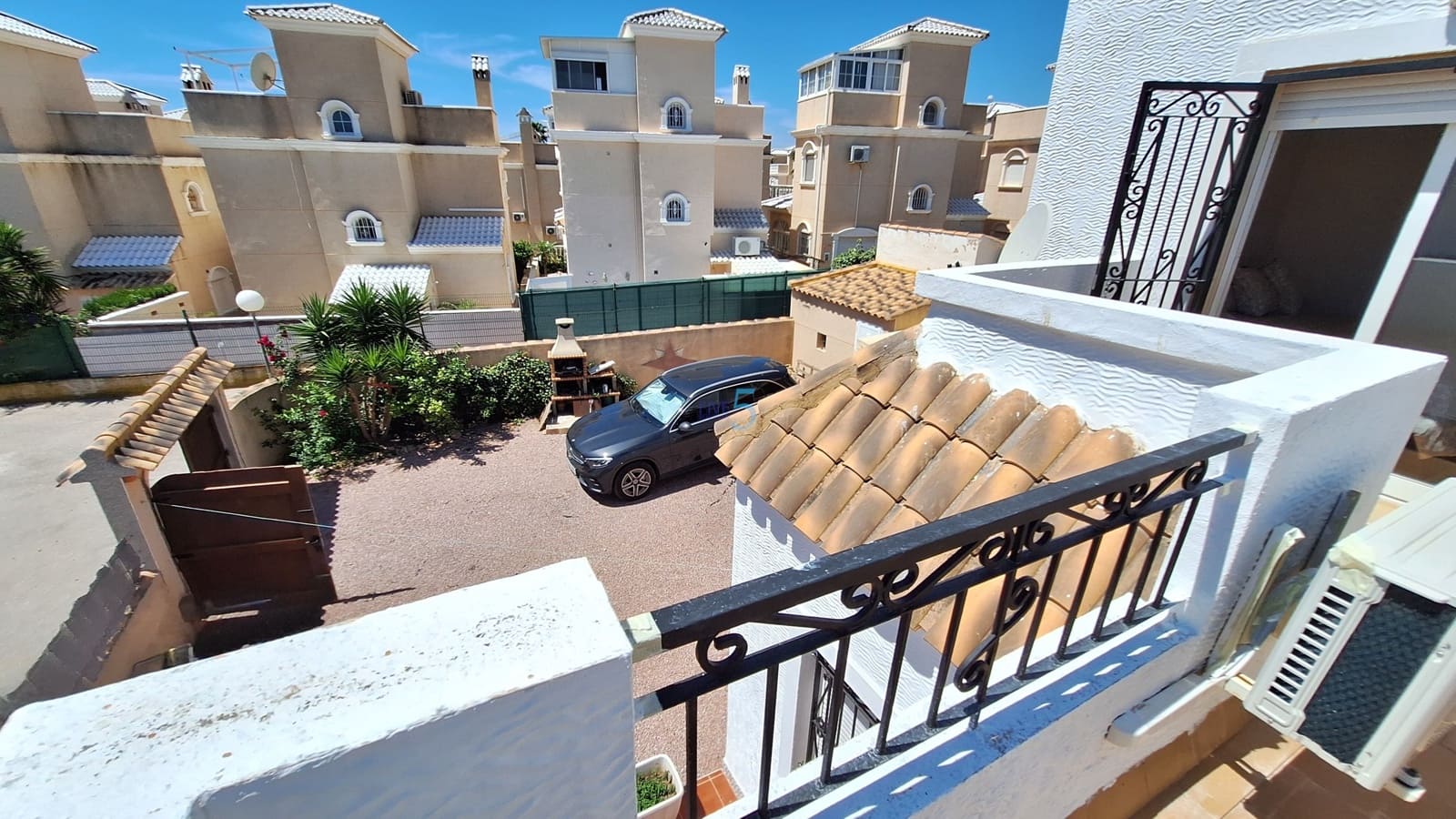 3 Zimmer Villa zu verkaufen in Dream Hills mit Pool Garage - 255.000 € (Ref: 9844692)