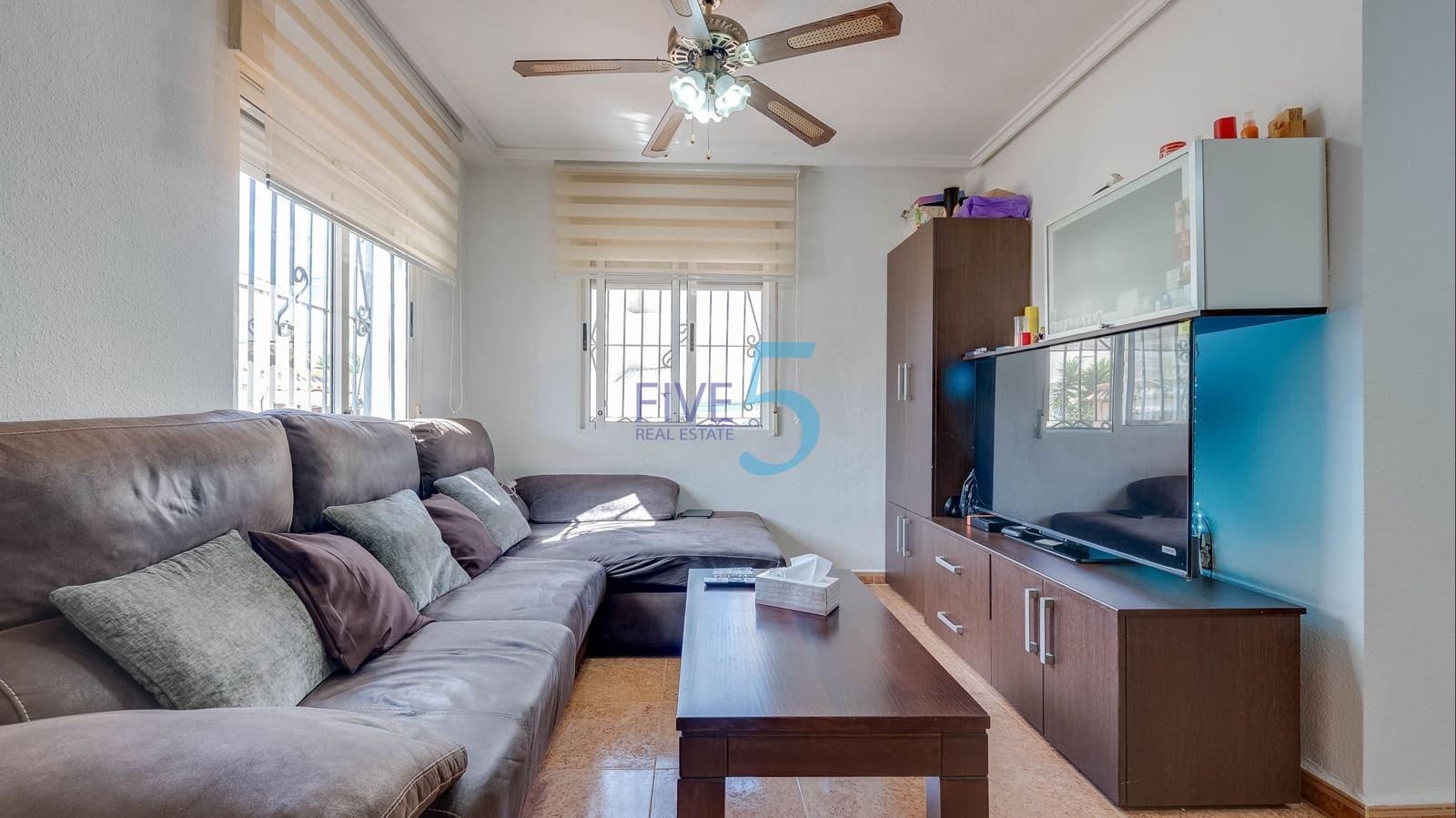 3 bedroom Villa for sale in Dream Hills with pool garage - € 255,000 (Ref: 9844692)