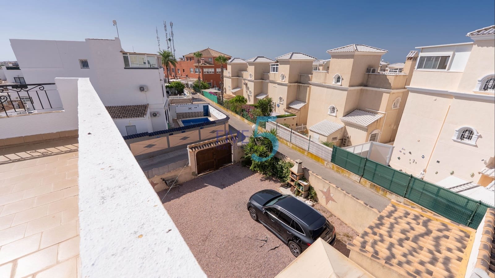 3 bedroom Villa for sale in Dream Hills with pool garage - € 255,000 (Ref: 9844692)