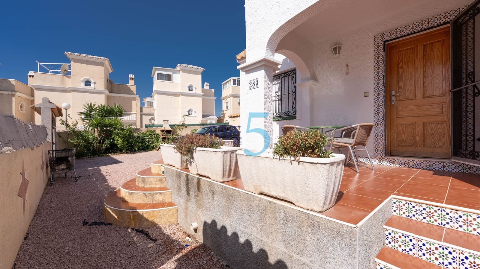 3 bedroom Villa for sale in Dream Hills with pool garage - € 255,000 (Ref: 9844692)