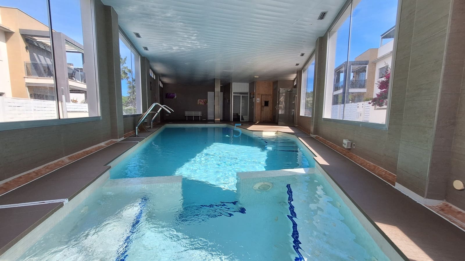 3 quarto Apartamento para venda em Guardamar del Segura com garagem - 249 000 € (Ref: 9844693)