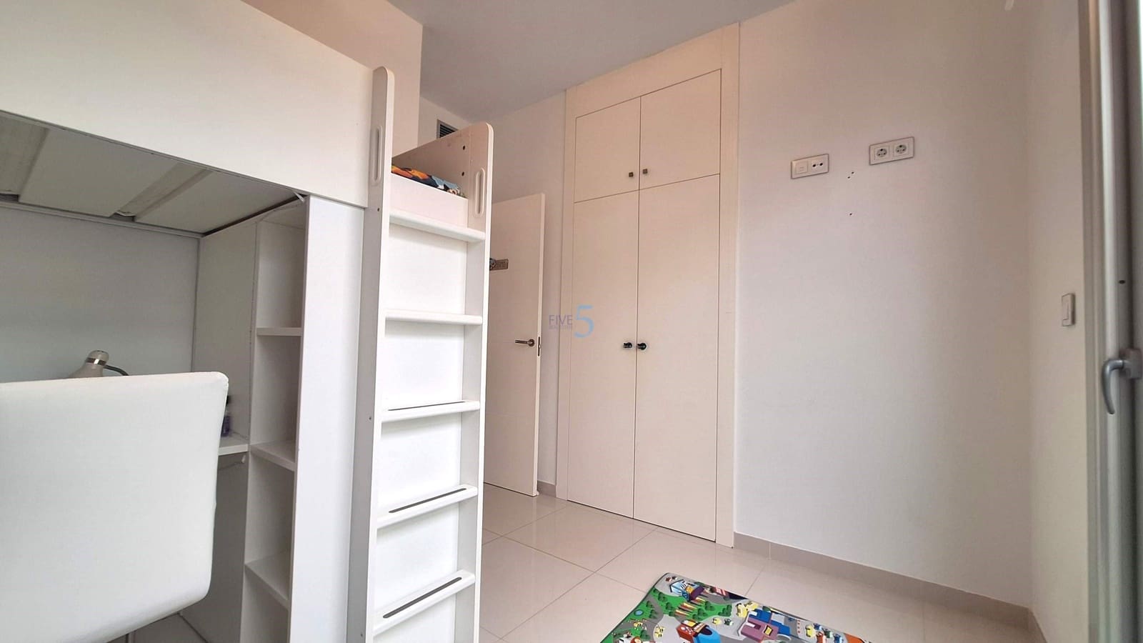 3 quarto Apartamento para venda em Guardamar del Segura com garagem - 249 000 € (Ref: 9844693)