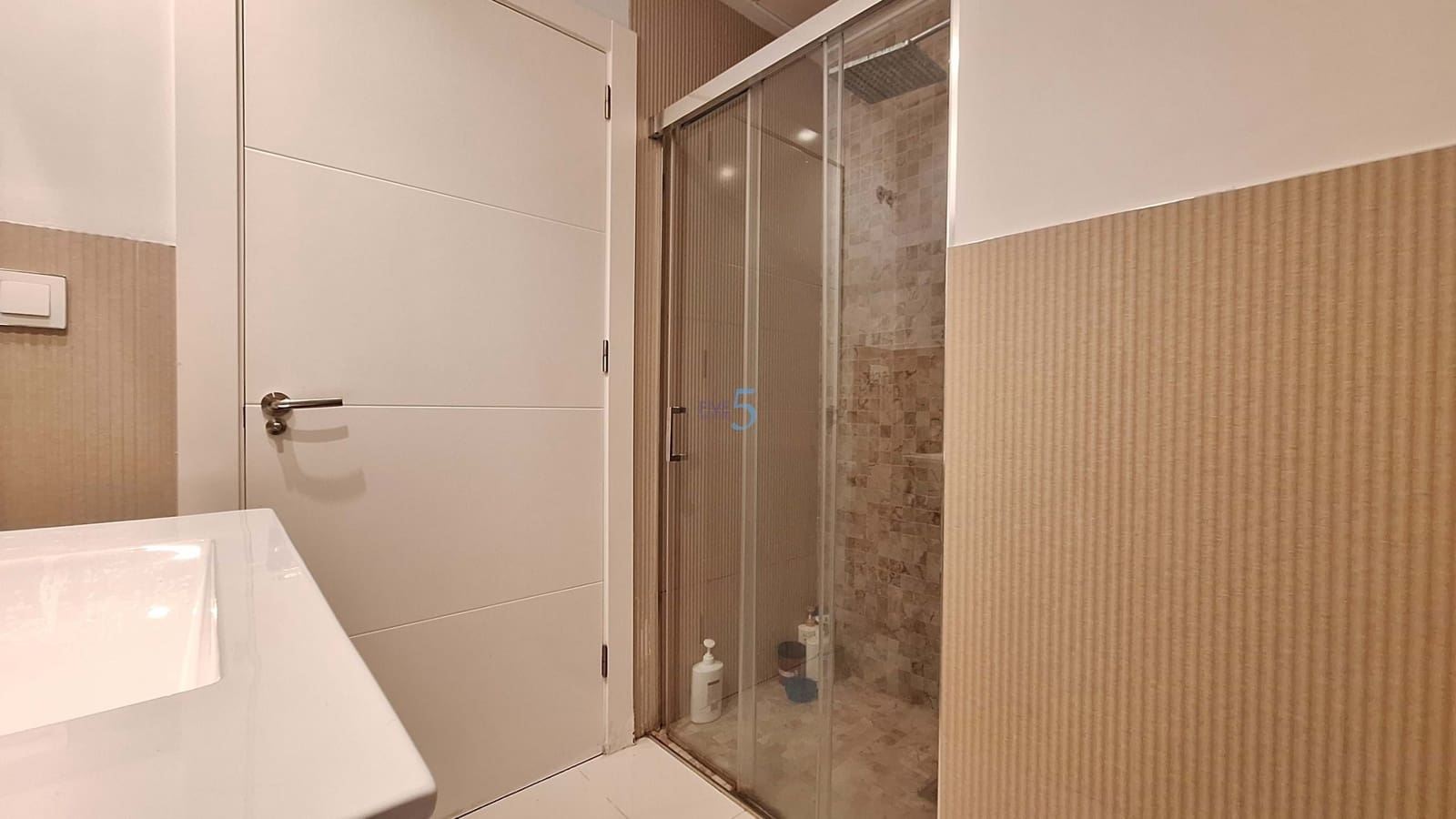 3 quarto Apartamento para venda em Guardamar del Segura com garagem - 249 000 € (Ref: 9844693)